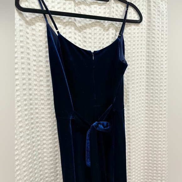 Ali & Jay • Dress - Picture 8 of 10